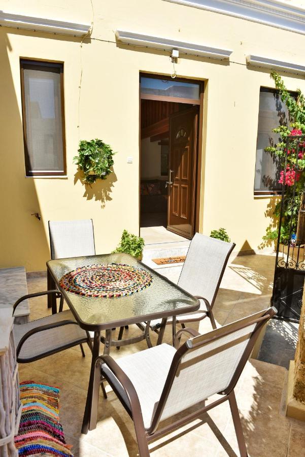 Appartement Ferenikis House à Rhodes City Extérieur photo