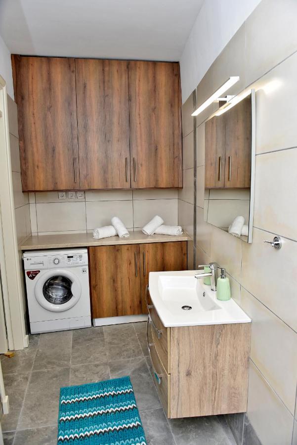 Appartement Ferenikis House à Rhodes City Extérieur photo