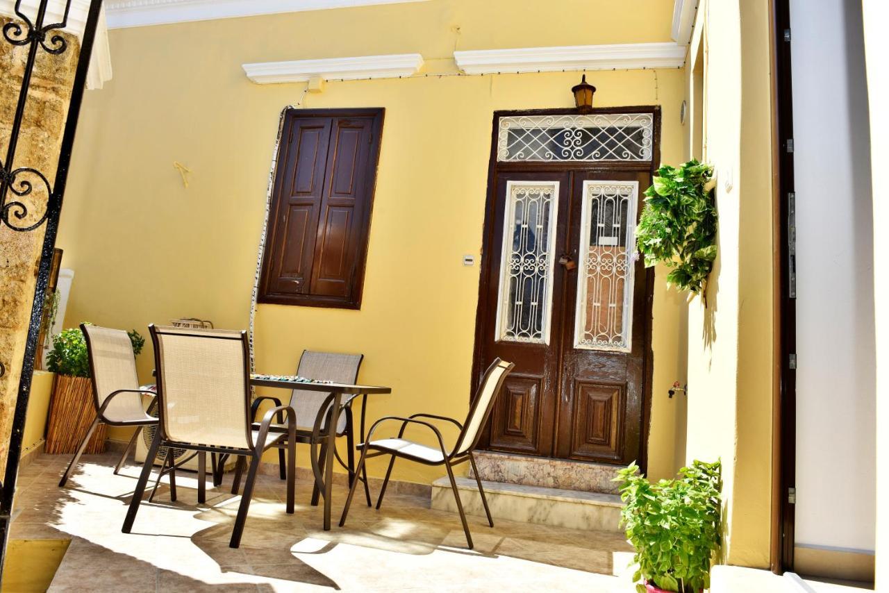 Appartement Ferenikis House à Rhodes City Extérieur photo